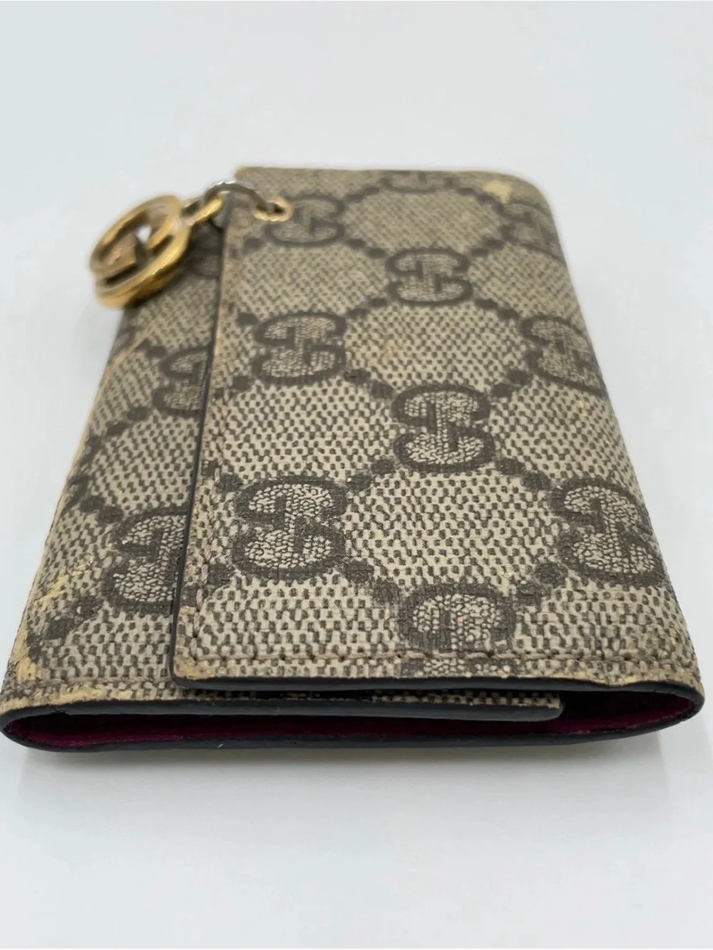 Auth Gucci GG Supreme Brown Leather 6-Key Holder 212111 with GG Charm - Picture 7 of 16